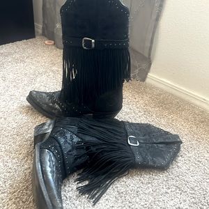 Like new Dan post black fringe women’s western boots